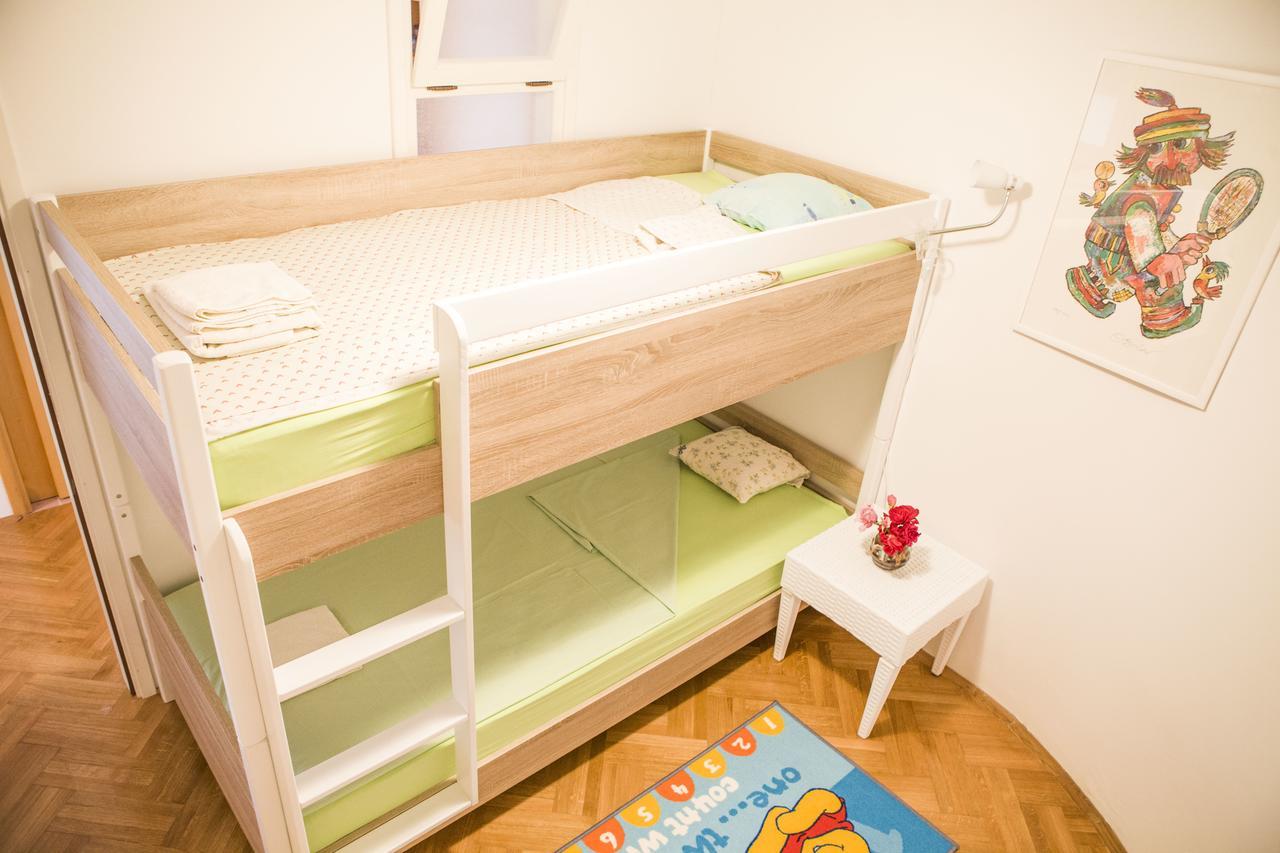 Apartment Dove With Sea View And Free Parking Dubrovnik Kültér fotó