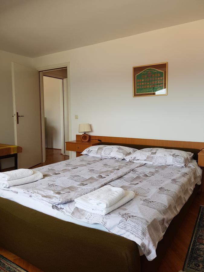 Apartment Dove With Sea View And Free Parking Dubrovnik Kültér fotó
