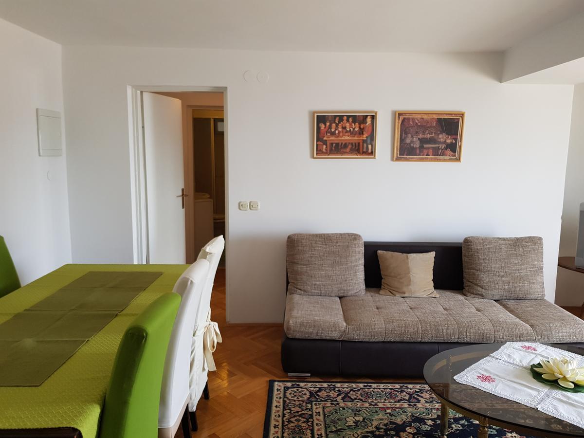 Apartment Dove With Sea View And Free Parking Dubrovnik Kültér fotó